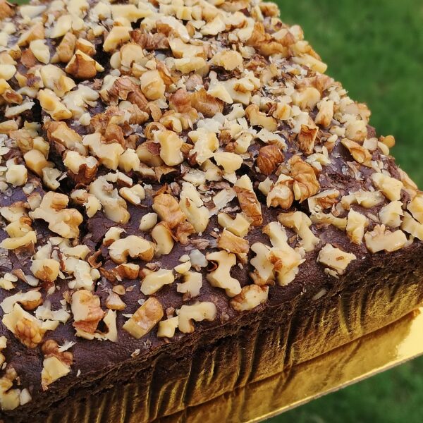 Date & Walnuts Cake - Image 4