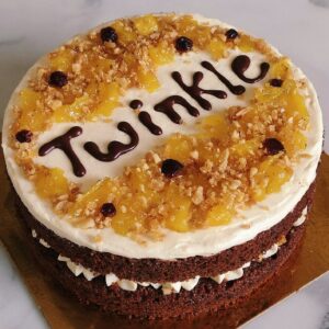 Pine Berry Crunch Cake (Chocolate)
